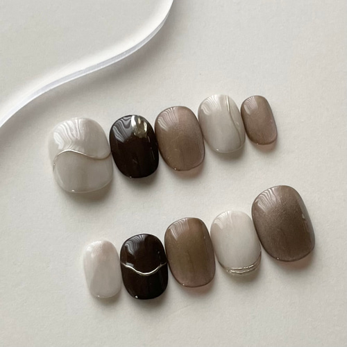 大人シンプル】チョコブラウン ネイルチップ ネイルチップ（つけ