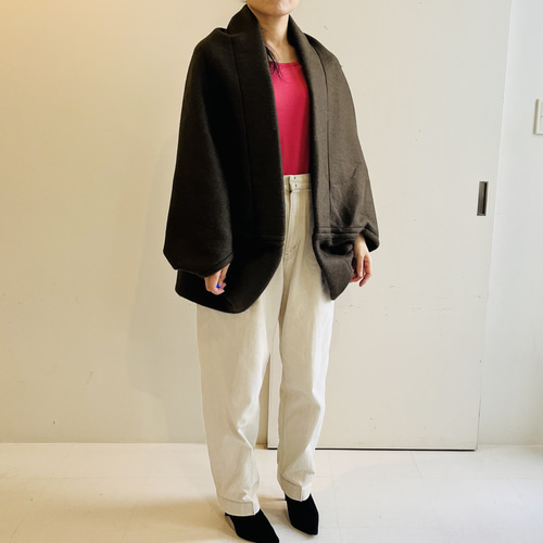 Kinema モヘア混カーディガン Khaki Lサイズ 今の季節にはゲロ暑いモヘアカーディガンをきて中野で一杯呑んだら眠気