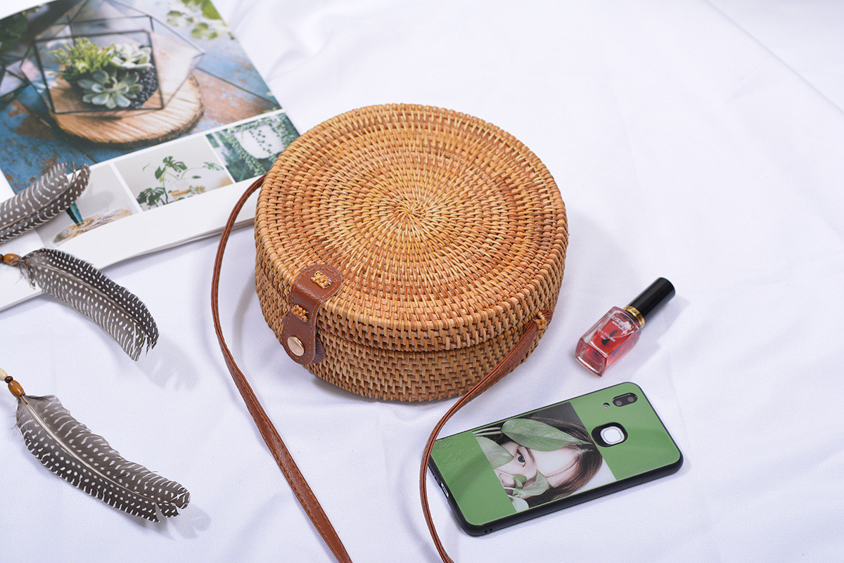 藤編み蝶のバッグ森系レトロ文芸手作り茶色編みバッグPUリボンフラワー裏地