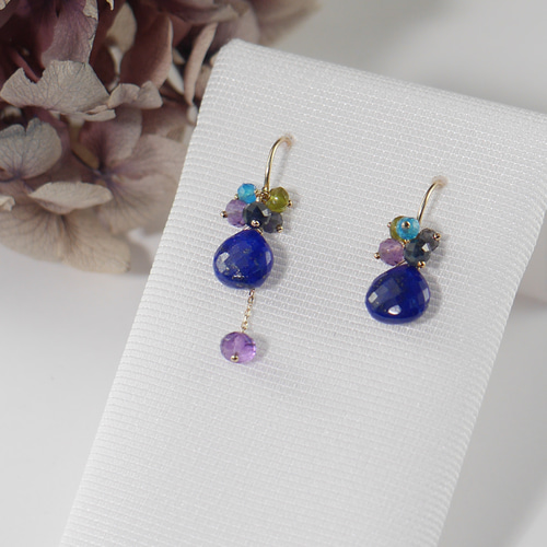1028 極上カット ラピスラズリのアシンメトリーピアス ピアス（フック