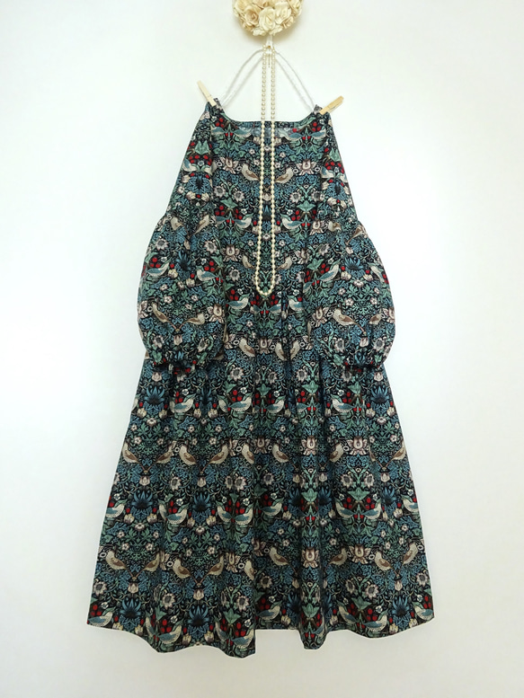 ウィリアムモリス「いちご泥棒」選べる10色 ふんわりパフ袖タッ