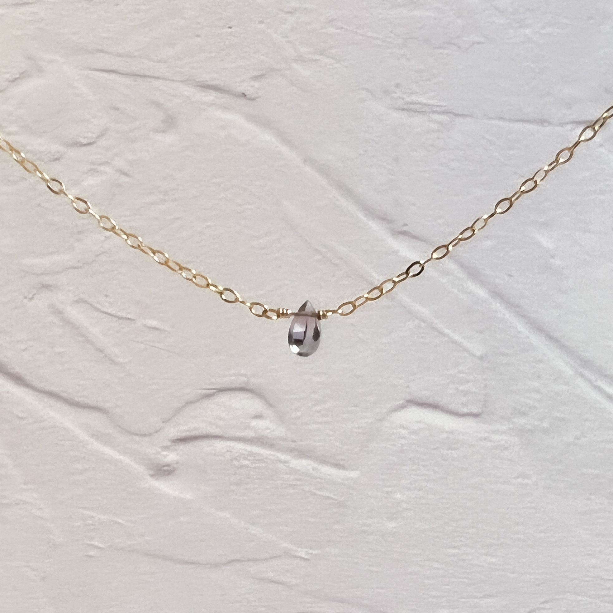 小さなトルマリンの雫ネックレス_14kgf