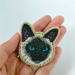 ビーズ刺繍◆猫のブローチ＊シャム 5枚目の画像