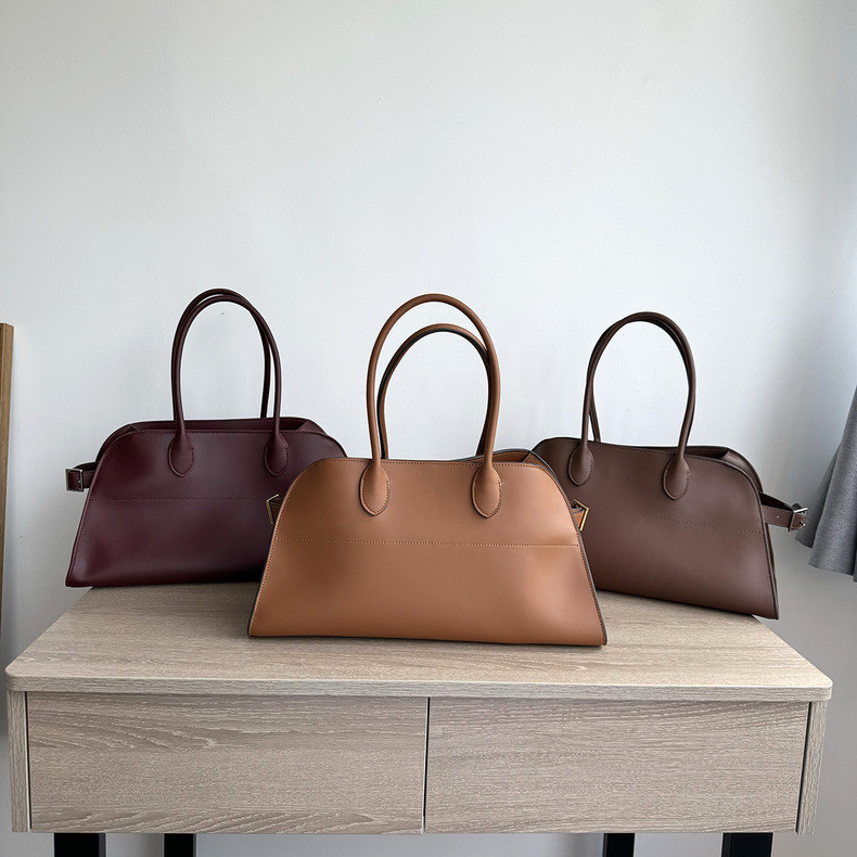 カウレザー横長トート