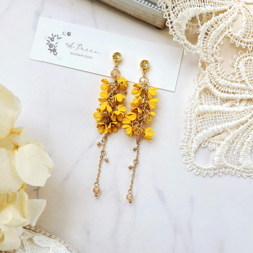 金木犀・銀木犀 フラワーチェーンピアス/イヤリング イヤリング