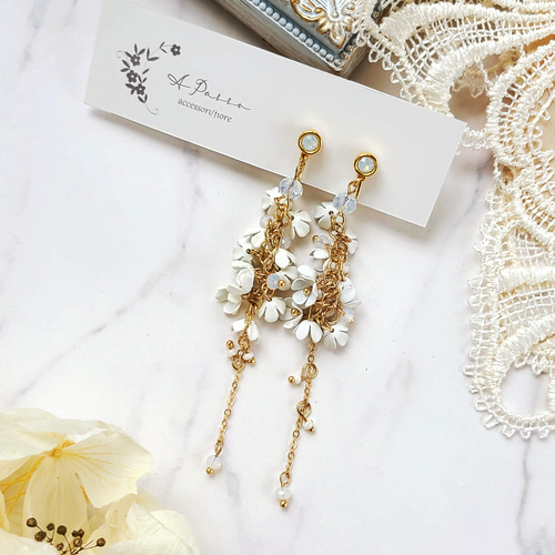 金木犀・銀木犀 フラワーチェーンピアス/イヤリング イヤリング