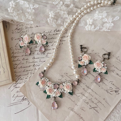 受注製作》ロマンティックローズネックレス【ローズガーデンシリーズ