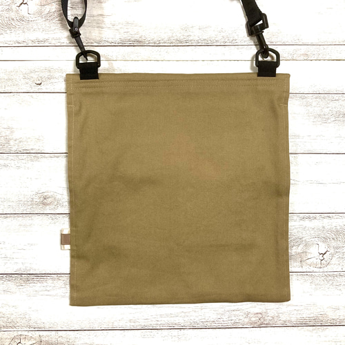 サコッシュ ショルダーバッグ シンプル ベージュ 口折れタイプ