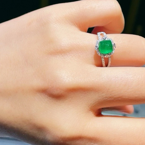 ムゾーグリーン」K18 天然エメラルド ダイヤモンド 春 並び無い 高貴 5