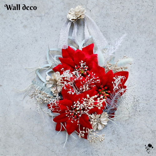 クレイフラワー♡ロココ調リボン台にピンクのポインセチア♡クリスマス♡ハンドメイド 完売御礼］クリスマス ポインセチア 壁飾り グレイッシュ お洒落