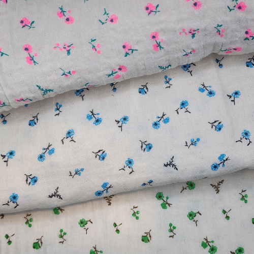 韓国製 大幅 花柄 花の枝 生地 コットン100％ ダブルガーゼ Gauze