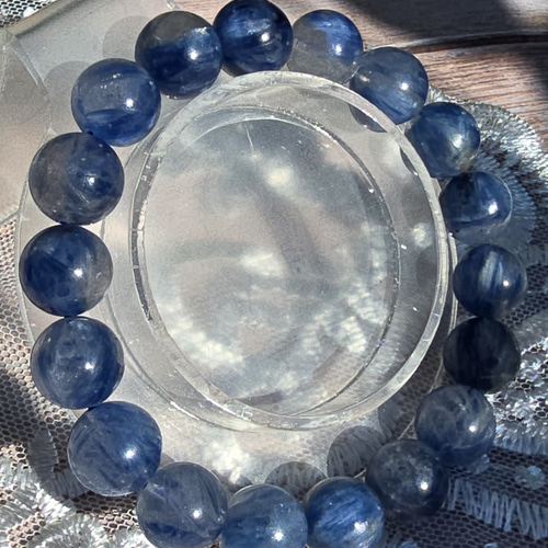 12㎜ カイヤナイトシリカブレスレット内径17cm ブレスレット 福猫