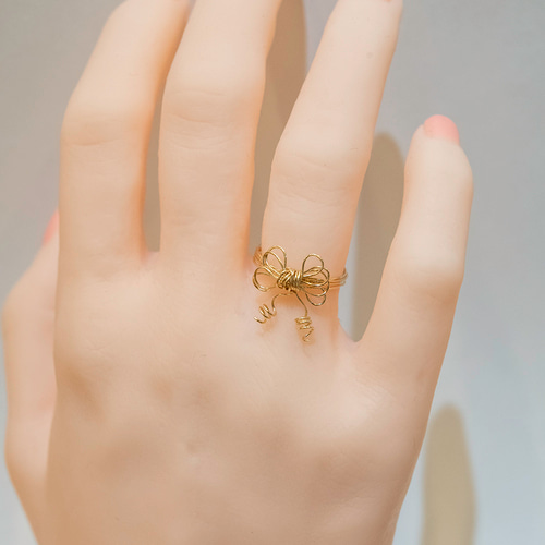 14kgf◇フラワーリボン ワイヤー リング 14金ゴールドフィルドお花の