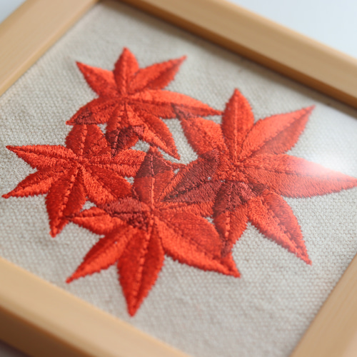 二十四節気飾り「紅葉」小雪 インテリア刺繍額 その他インテリア