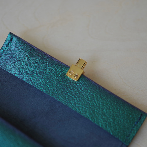 高級革>フランスレザー使用コンパクト財布（シャイニーグリーン） 三