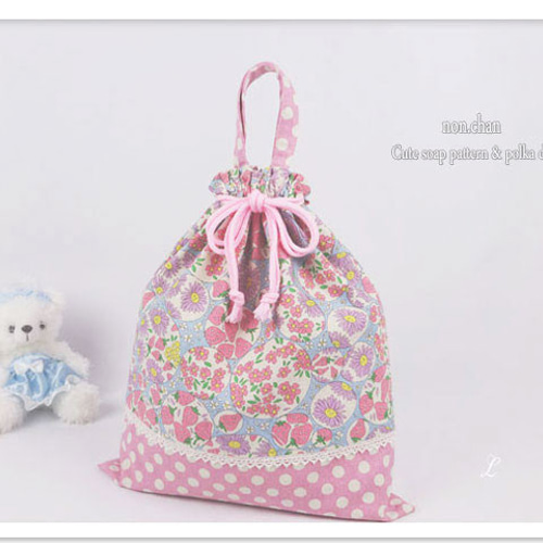 限定販売】レッスンバッグ 5点 セット 入園 入学 グッズ | イチゴ柄