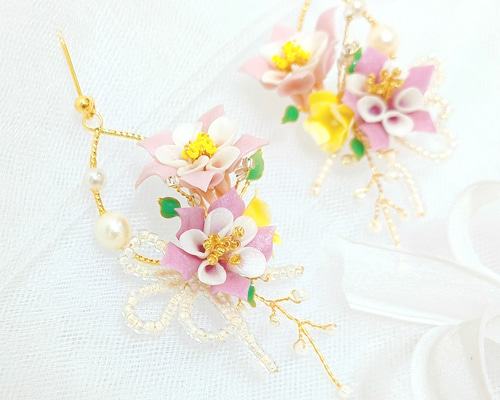 美しいハンドメイドジュエリー】ドリームグラスフラワーピアス 創作