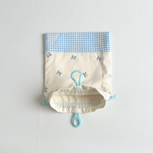 リボン刺しゅうブルー 給食セット 給食袋 ランチョンマット 花柄 巾着