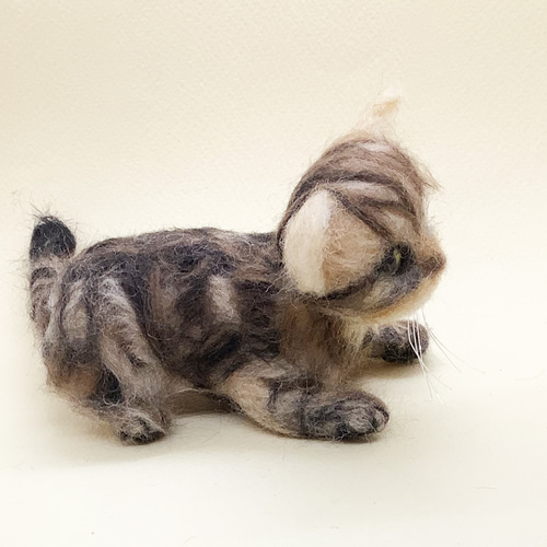 羊毛フェルト　キジトラ(子猫) 羊毛フェルト 猫 キジトラ猫 子猫ちゃん キジトラ ねこ ネコ 猫