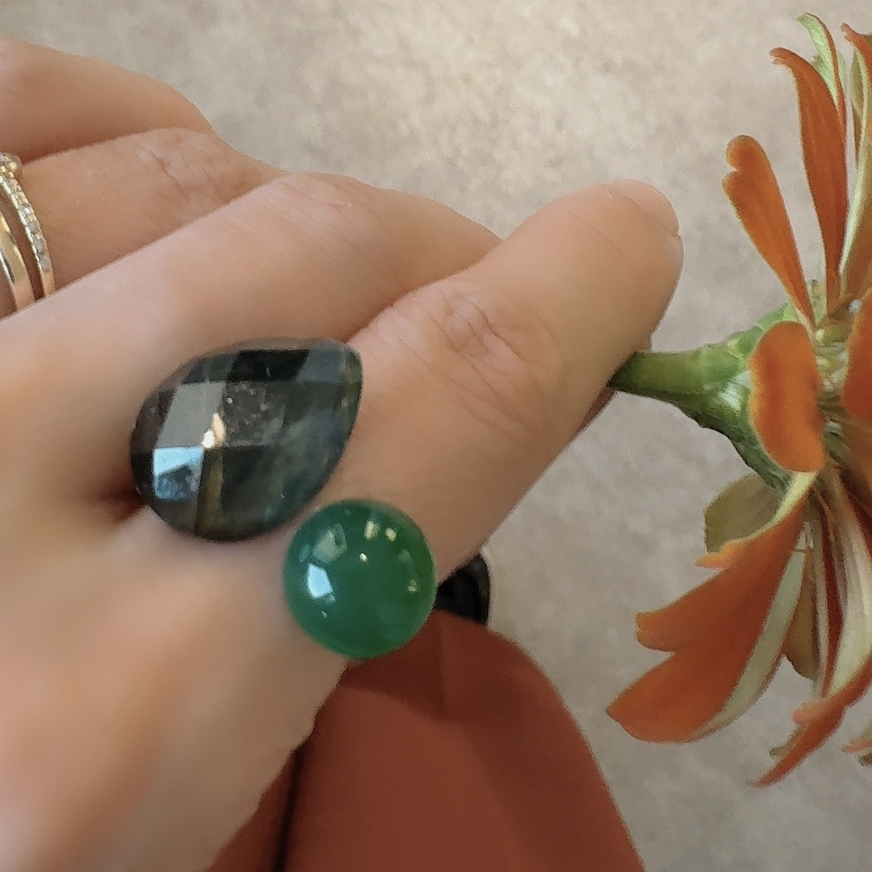 ブラックタイガーとグリーンオニキスのフォークリング