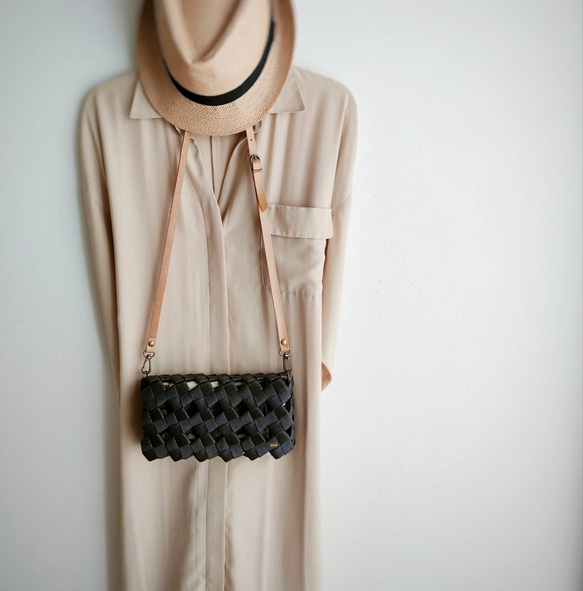 【8色より選べる】大人かごバッグ スマホ ショルダー クラッチ  2way  ギフトにもおすすめ 3枚目の画像