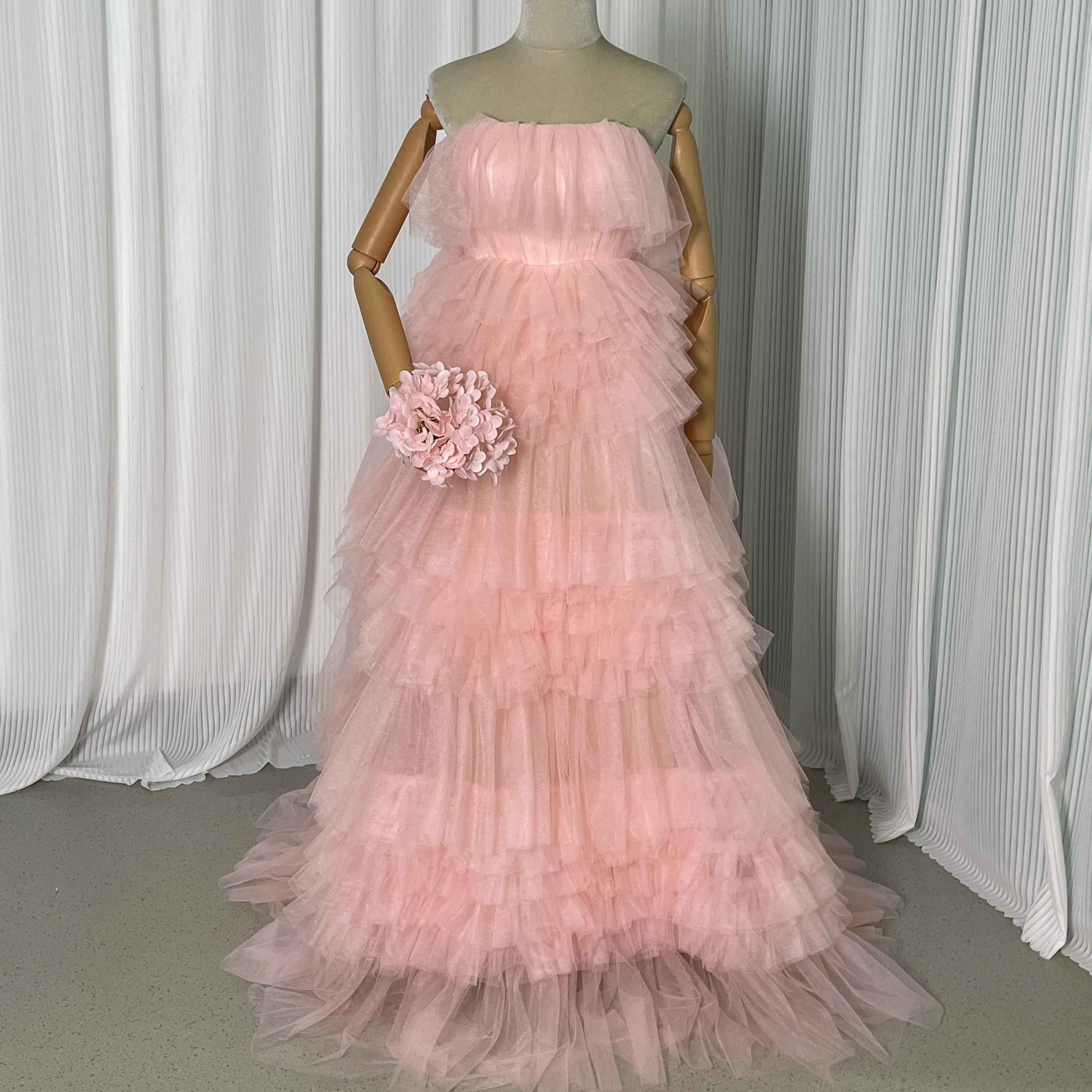 送料無料！カラードレス ベアトップ  ピンク ふわふわドレス 柔らかく重ねたチュールスカート  ビスチェドレス 可愛い
