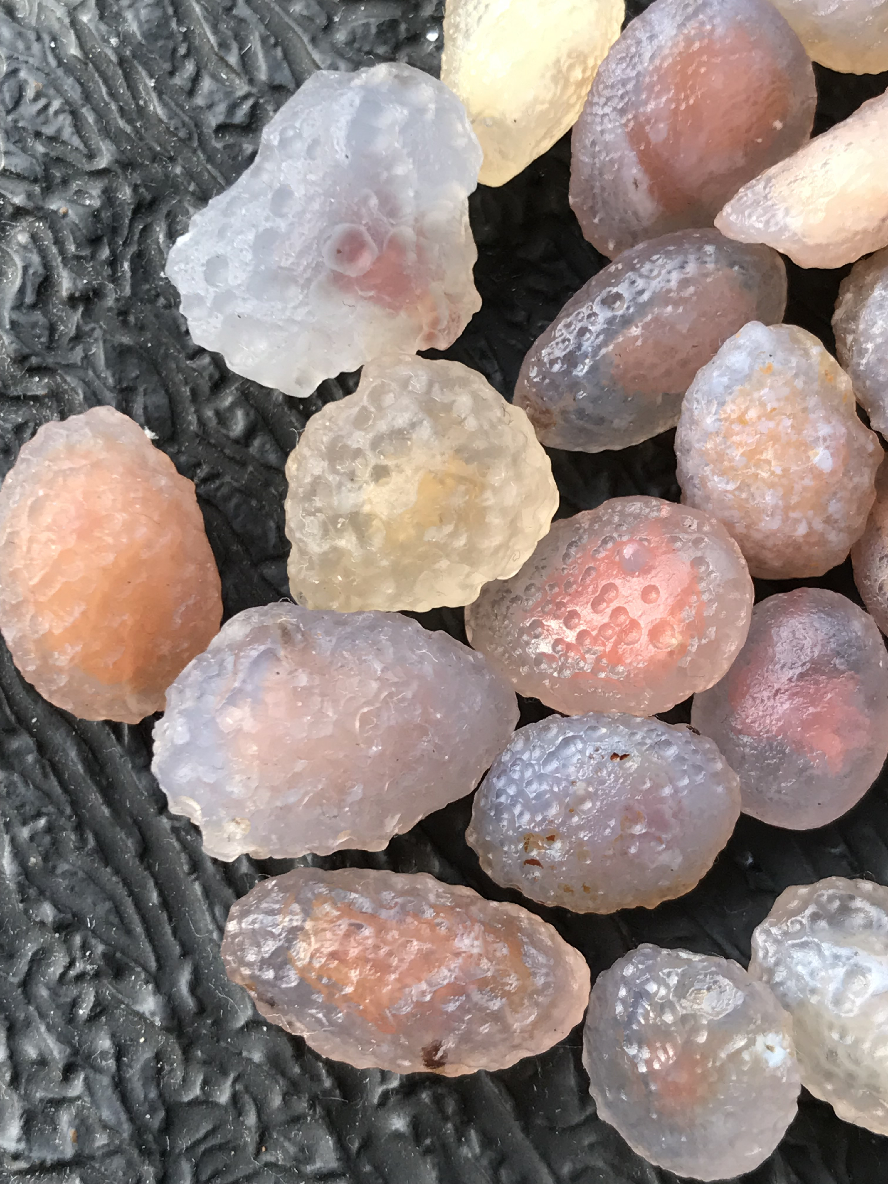 ゴビ石−1308 ゴビ瑪瑙 原石 砂糖お菓子 天然石 その他置物