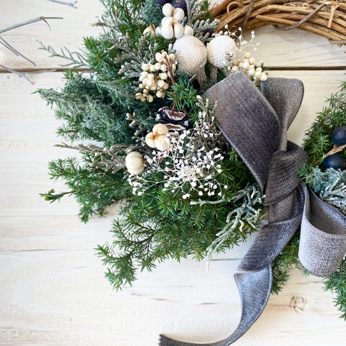 プリザーブドフラワー︎︎⟡ベロアリボンとシックな針葉樹のクリスマス