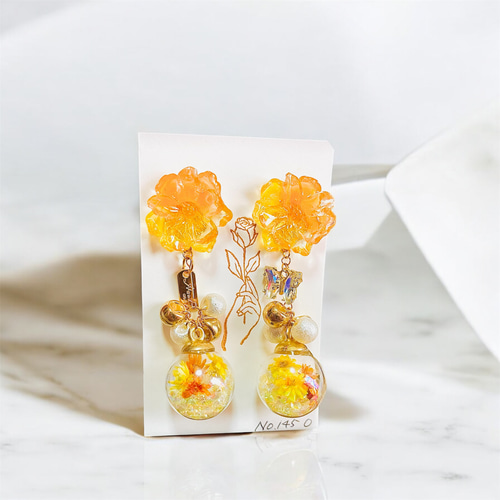 145ハンドメイド ピアス イヤリング フラワーガーデン オレンジ ガラス
