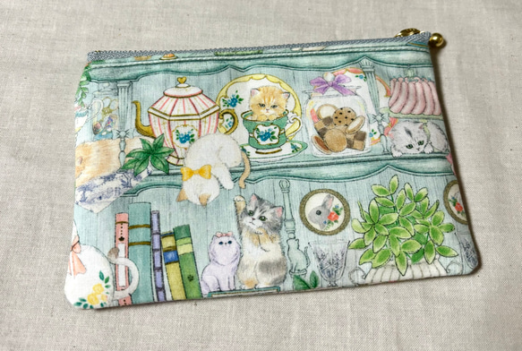 再販⭐︎ユキエモン生地使用⭐︎ミニファスナーポーチ⭐︎ちょこっとリップやお薬などの持ち歩きに♪可愛い 6枚目の画像