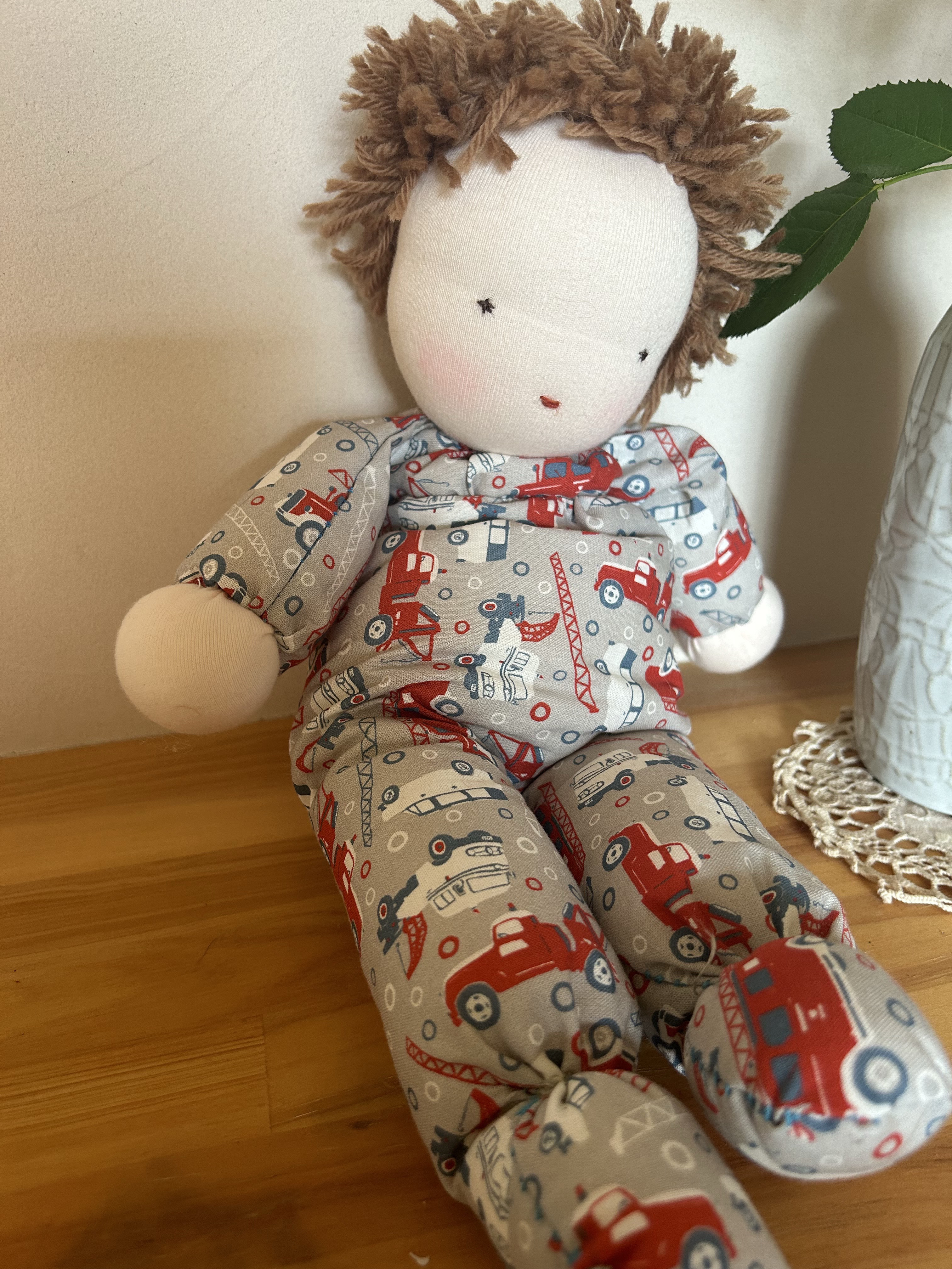 布人形　わんぱくな子