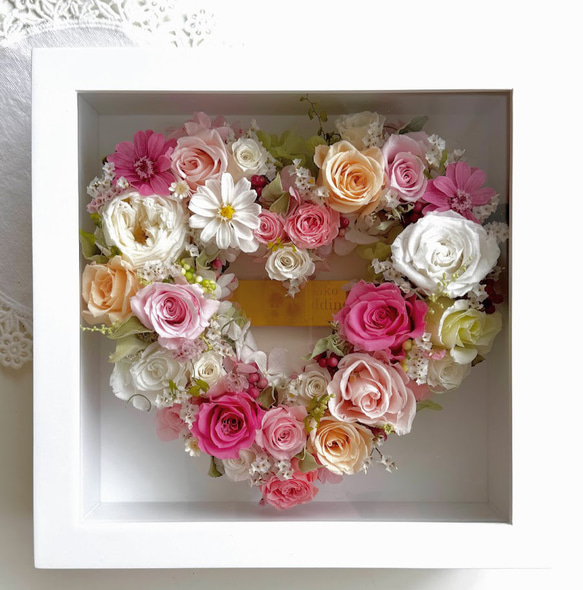 プリザーブドフラワー 額縁に入ったお花 心をこめて丁寧に作りました