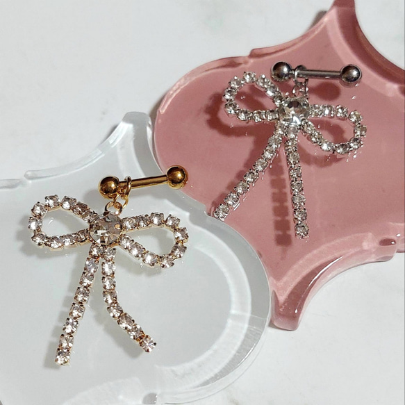 キラキラ りぼん ボディピアス♡ 軟骨ピアス♡ リボン ピアス