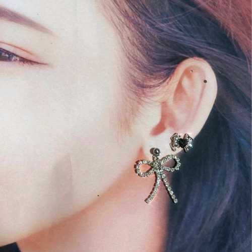 キラキラ りぼん ボディピアス♡ 軟骨ピアス♡ リボン ピアス