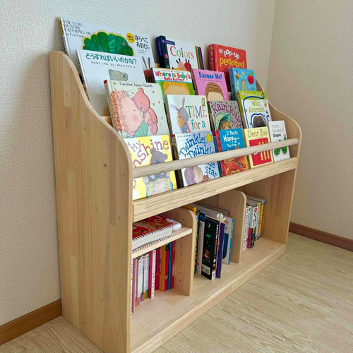 絵本棚 ウェーブ 本棚・絵本棚・マガジンラック Kei Crafted Woods