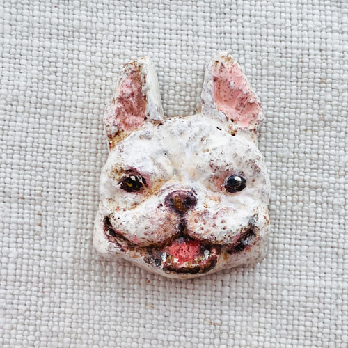 フレンチブルドッグブローチ（Dog brooch） ブローチ かりたひかり