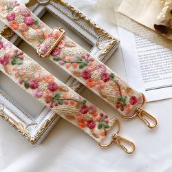 インド刺繍リボン と フリル の 巾着ポーチ ミニ巾着バッグ インド刺繍リボン】ハンドメイド ミニ 巾着 フリル ポーチ 巾着