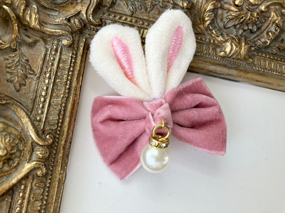 ハンドメイド★キッズリボン★ピンク★きらきら揺れるビジュー付き★ななうさちゃん★ ハンドメイド☆キッズリボン☆ピンク☆きらきら揺れるビジュー付き☆な