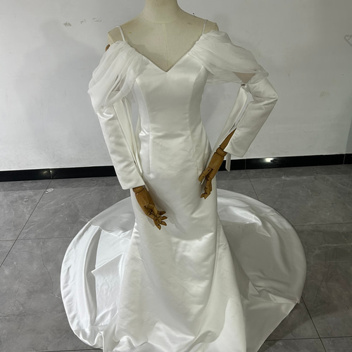 ウエディングドレス オフショルダー 長袖 キャミソール 光沢サテン  