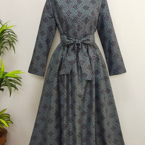 着物リメイク ワンピース 2WAY 花柄 ロング 長袖 大人かわいい 着物リメイク ワンピース 2WAY 花柄 ロング 長袖 大人かわいい