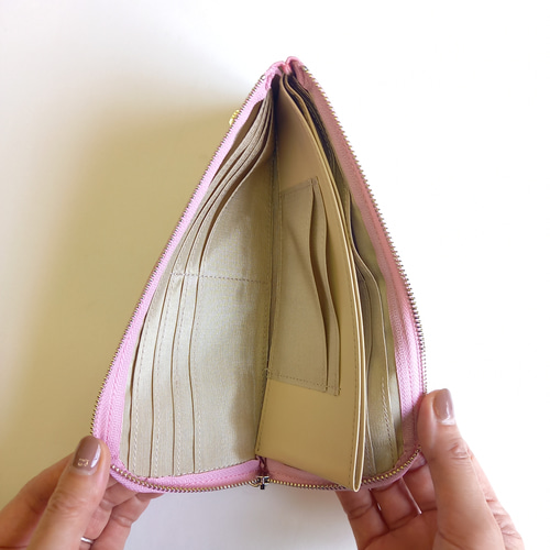 高級革ドットスタッズ長財布（パウダーピンク）軽くて薄いのに大容量