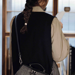 「ウール×革の組み合わせ」大人気！横型がま口バッグ 手作りのレザーショルダーバッグレディース 3枚目の画像