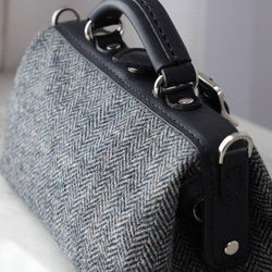 「ウール×革の組み合わせ」大人気！横型がま口バッグ 手作りのレザーショルダーバッグレディース 8枚目の画像