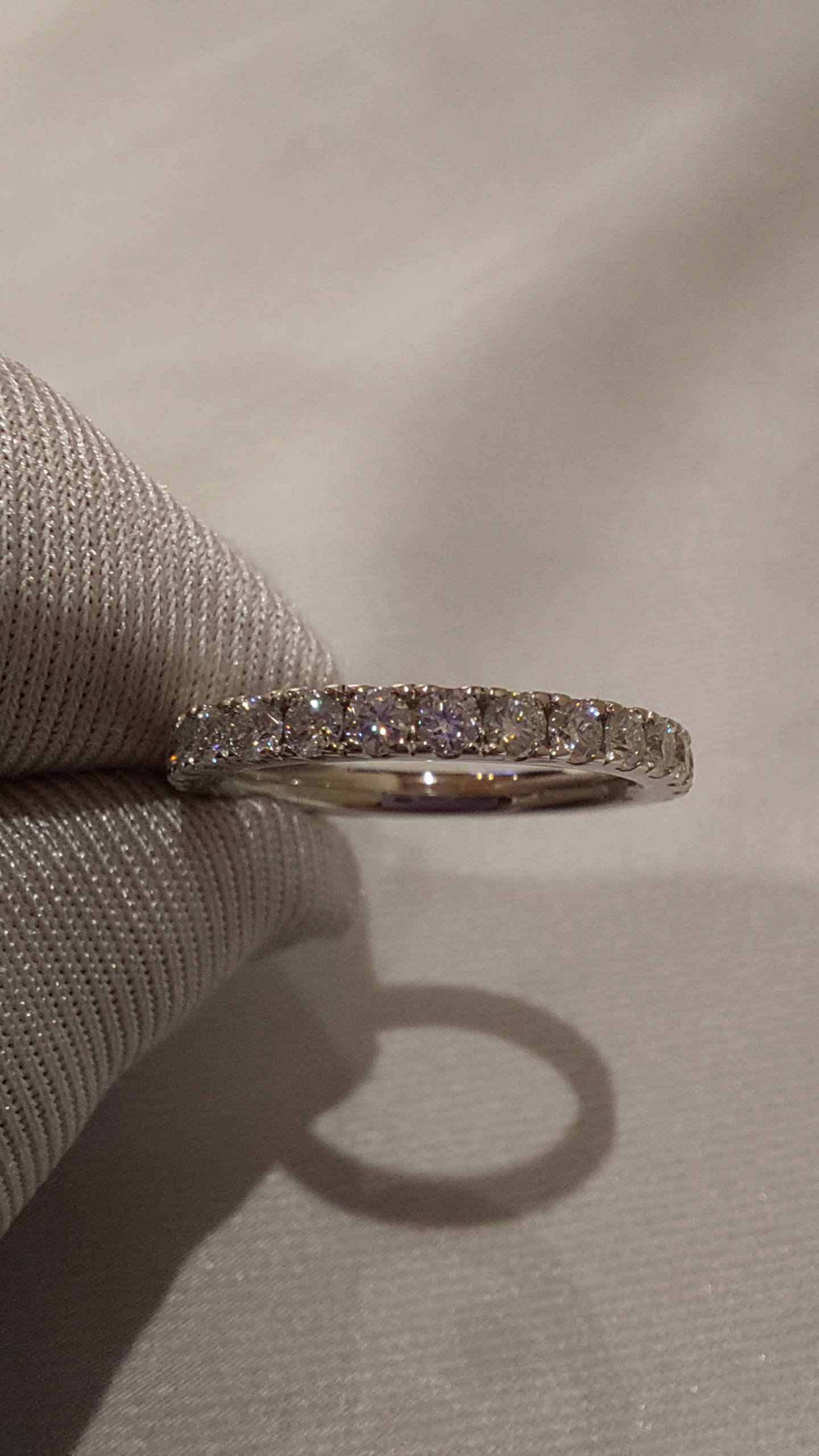 モアサナイト SOTAblue でございます