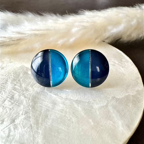 50/50Color エメラルドグリーン・ネイビーピアスorイヤリングor