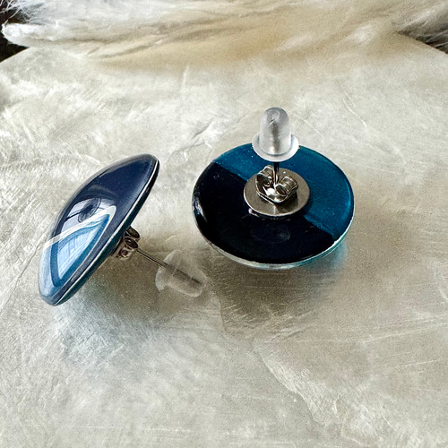 50/50Color エメラルドグリーン・ネイビーピアスorイヤリングor