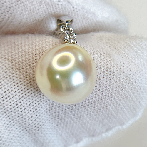 18KWG アコヤ真珠9.5mm ダイヤモンド0.03ct ネックレス ネックレス  