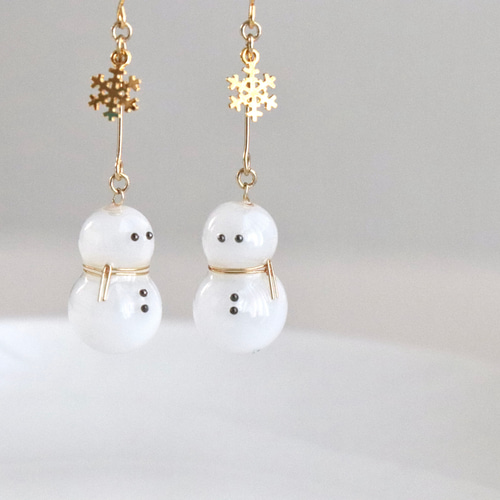 ピアス　冬　クリスマス　雪だるま　トナカイ　ツリー　雪の結晶　チャーム　ビジュー ピアス 冬 クリスマス 雪だるま トナカイ ツリー 雪の結晶 チャーム