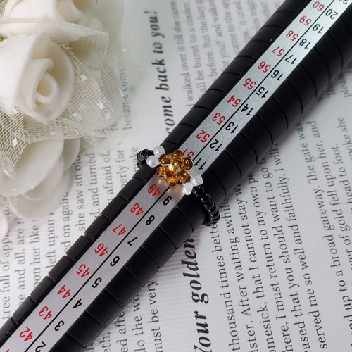 ワンコイン2点セット】白黒ビーズリング お花とボーダー 大人かわいい