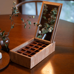 木の温もりのジュエリーボックス（かえで） 木製ジュエリーボックス